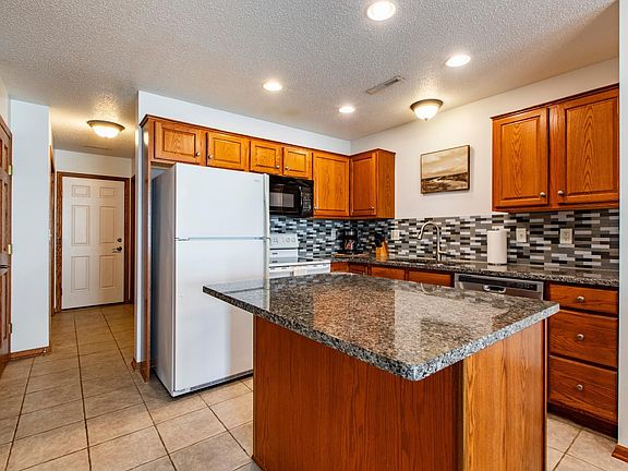 4th image of 3058 River Falls Rd NW