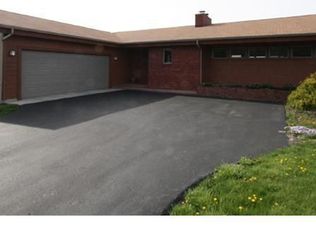 3715 Forest Green Blvd NW, Baltimore, OH 43105