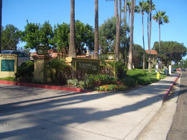 7565 Charmant Dr Unit 410, San Diego, CA 92122