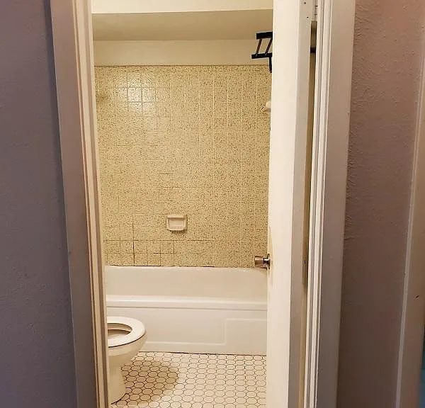 204 Hillcrest Ter — Photo 21