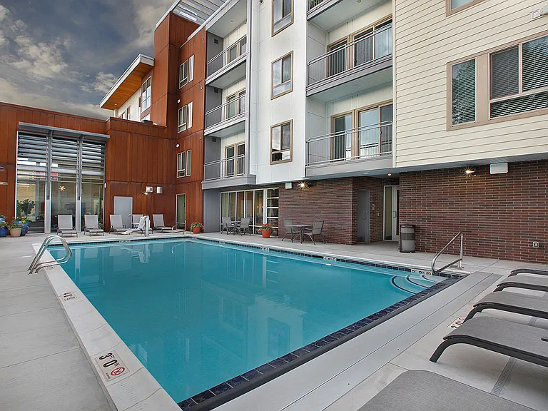 Liberty Blvd Apartments — Photo 5