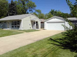 1202 E Fairlawn Dr, Urbana, IL