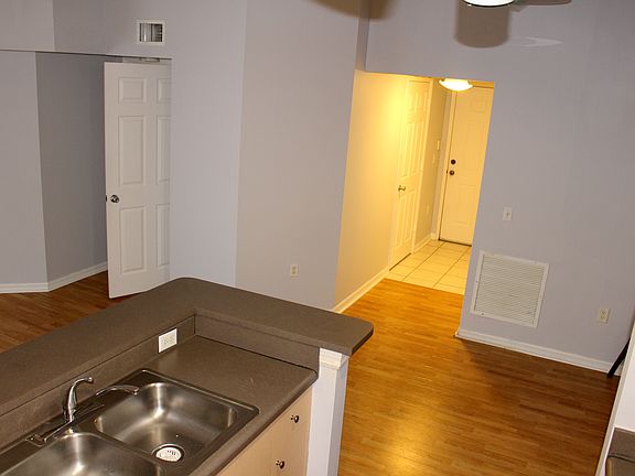 3rd image of 2496 Centergate Dr APT 306