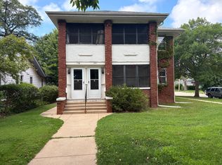 1742 Hancock St, Rockford, IL 61103