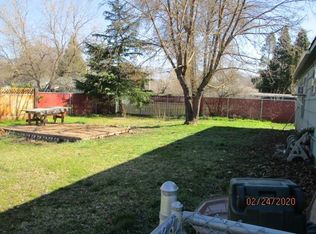 106 N 3rd St, Talent, OR 97540