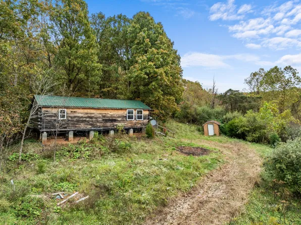 92 Greentree Rd, Gallipolis, OH 45631