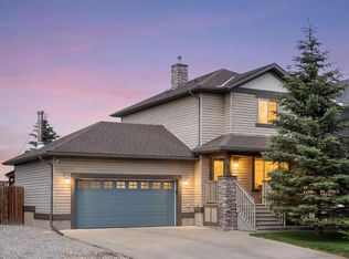 18 S Moe Ave NW, Rocky View County, AB T0J1X2