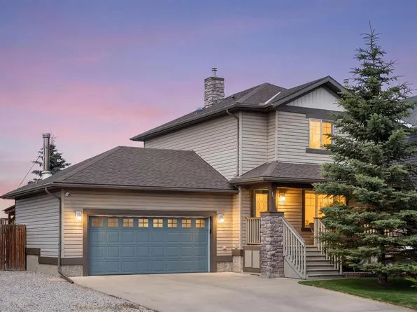 18 S Moe Ave NW, Rocky View County, AB T0J 1X2