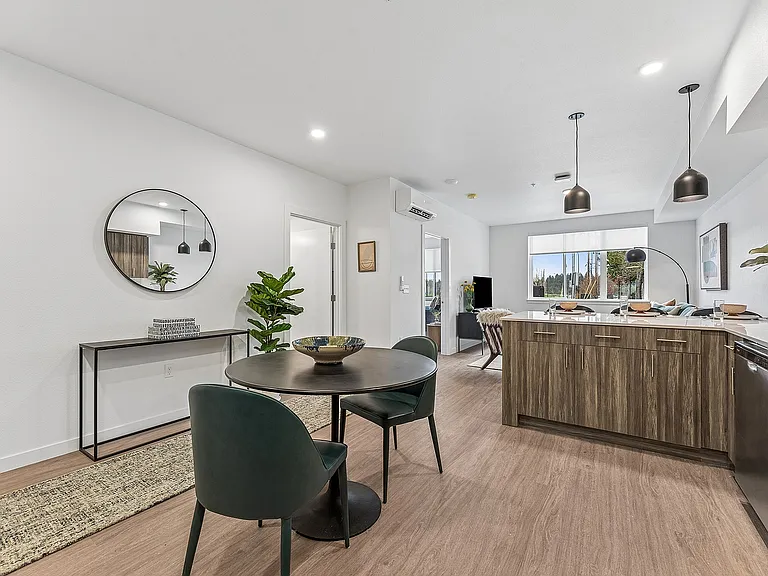 Kitchen/Dining