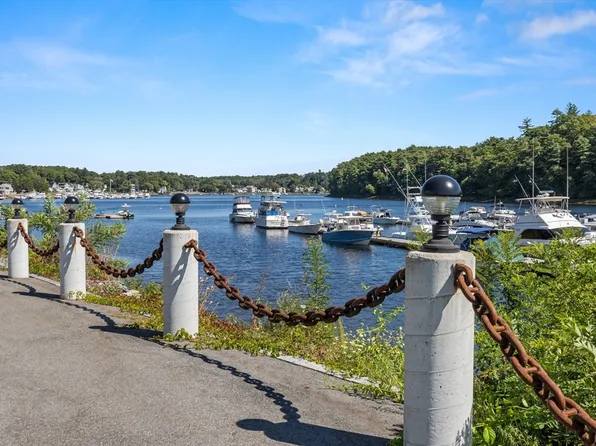 60 Merrimac St Unit 803, Amesbury, MA 01913