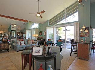 282 Green Mountain Dr, Palm Desert, CA 92211