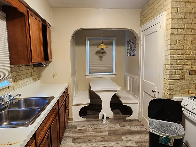 518 Rome Ave — Photo 6