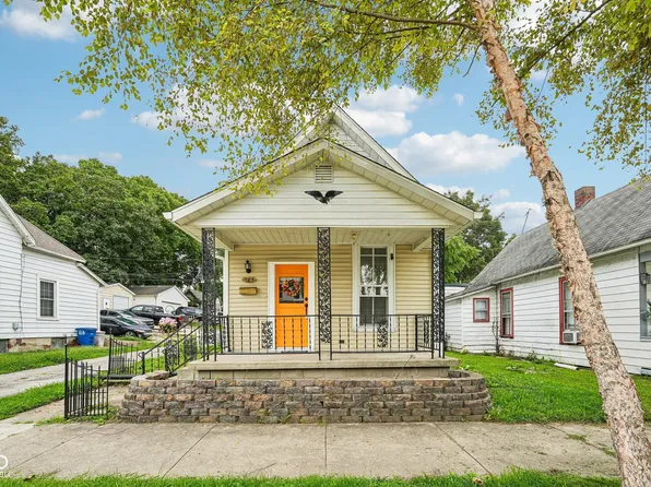 321 W Mechanic St, Shelbyville, IN 46176