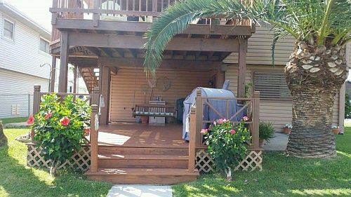 1st image of 523 Pompano St