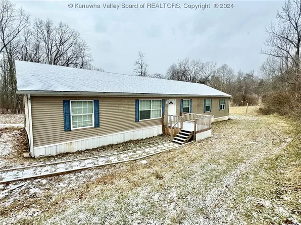14842 Evans Rd, Evans, WV 25241
