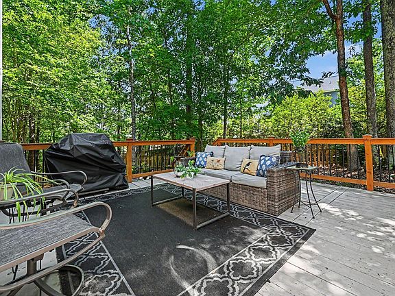 4th image of 1200 Alderwood Ct