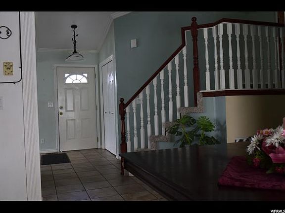 5th image of 517 S 1045 W
