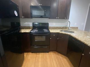 1936 N 17th St, Philadelphia, PA 19121