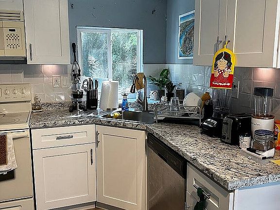 4th image of 37811 Chancey Rd #421