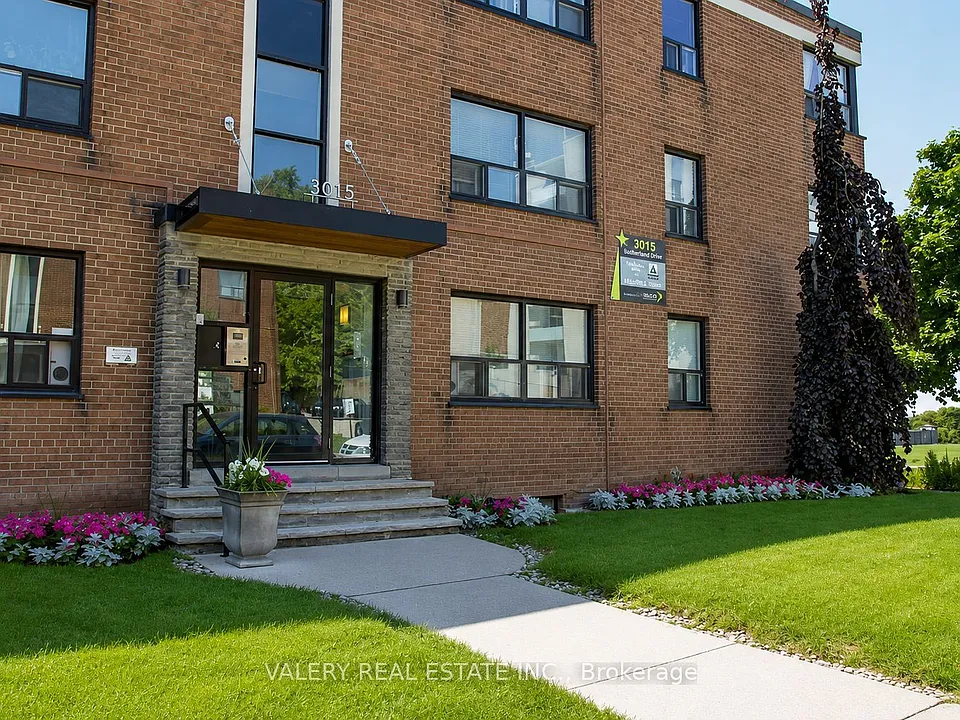 3015 Queen St E #C1