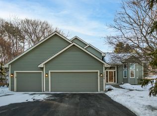 1308 Wilderness Ln, Eagan, MN 55123