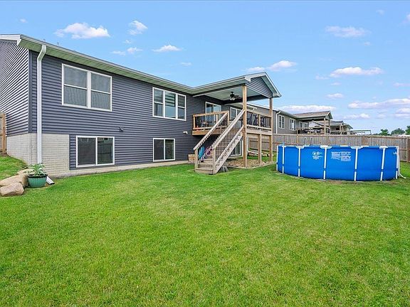 5th image of 1127 Algonquin Dr