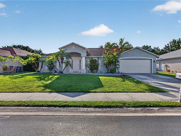 2nd image of 2502 Nature Pointe LOOP