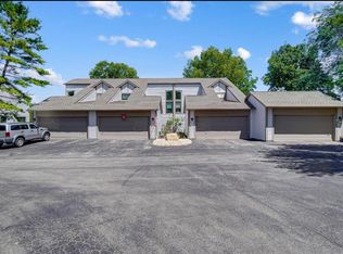 2721 Woodland Trail Dr, Columbus, OH