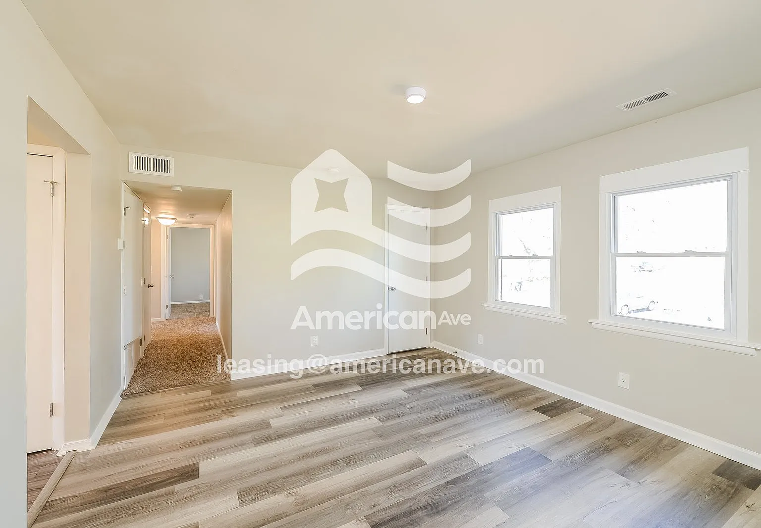 3 bed, 1.5 bath, 1040 sqft, $1,345 — Photo 3