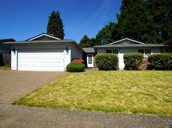 775 Ironwood Dr SE, Salem, OR 97306