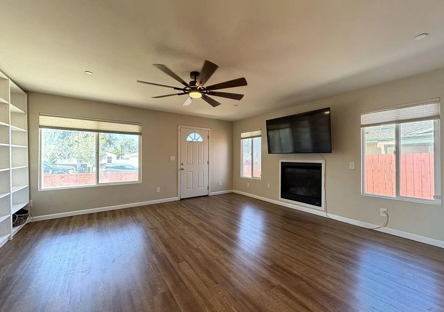 924 Columbia St. #1 | 3 Bed, 2 Bath Home in Redlands Available Now! — Photo 4