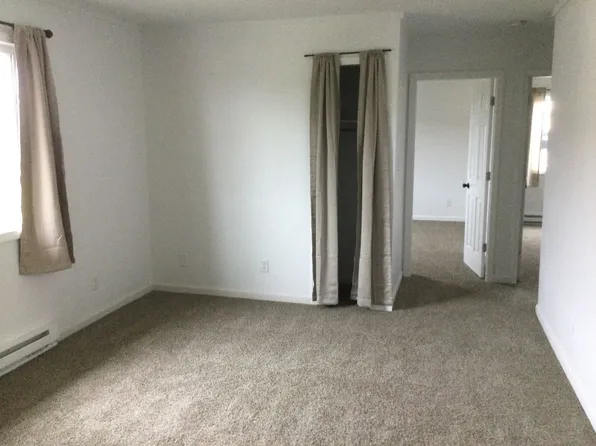 Crown Point Apartments