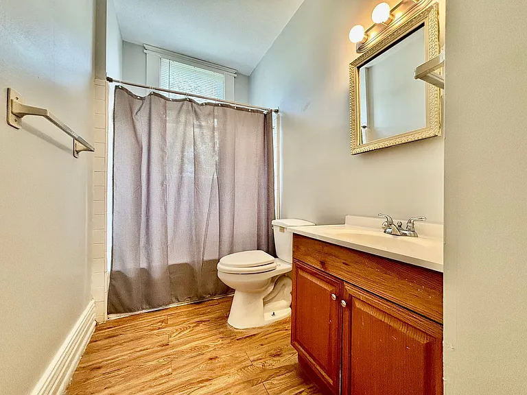 1406 S. 1st Street — Photo 27