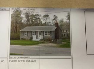 153 Nobscussett Rd, Dennis, MA 02638