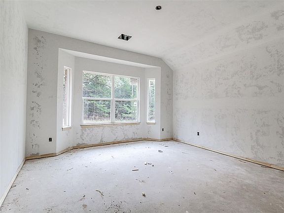 5th image of 870395 Red Stone Cir