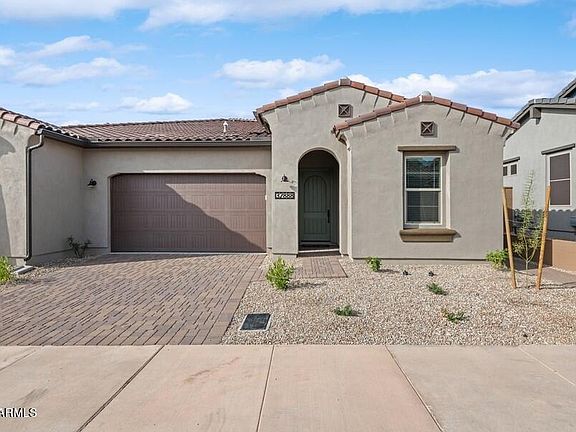3rd image of 32888 N 73rd Way