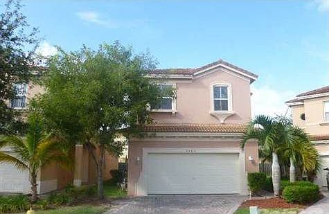 1st image of 3989 NE 13th Dr