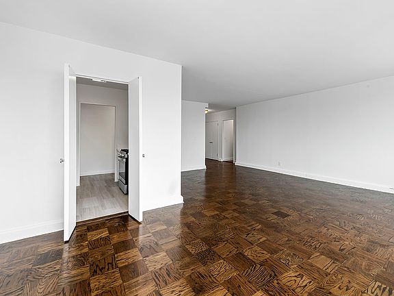5th image of 254 E 68th St APT 25F