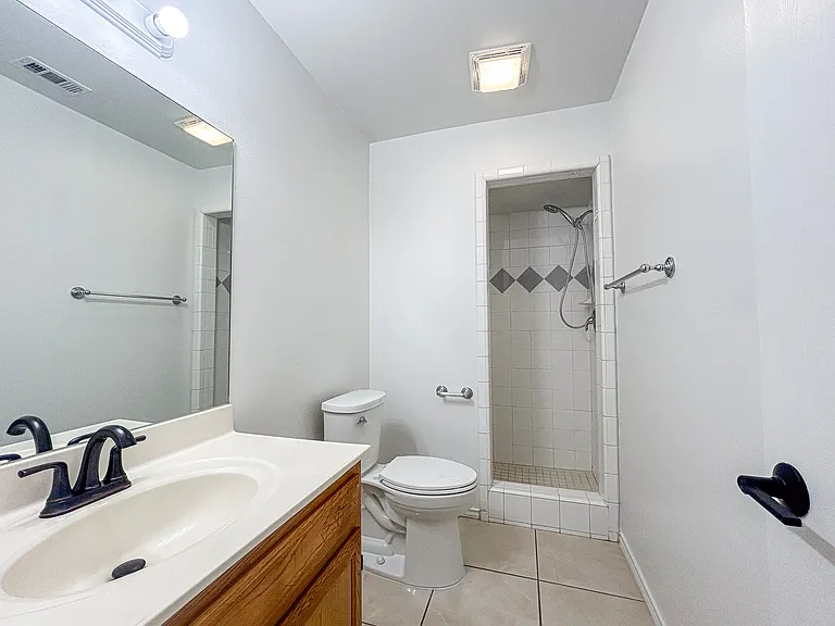959 Live Oak Cir #2 — Photo 10