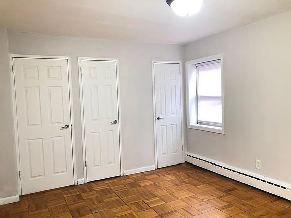 4th image of 36 Duncan Ave #53B