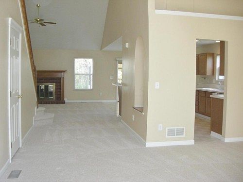 4th image of 234 Stamford Dr