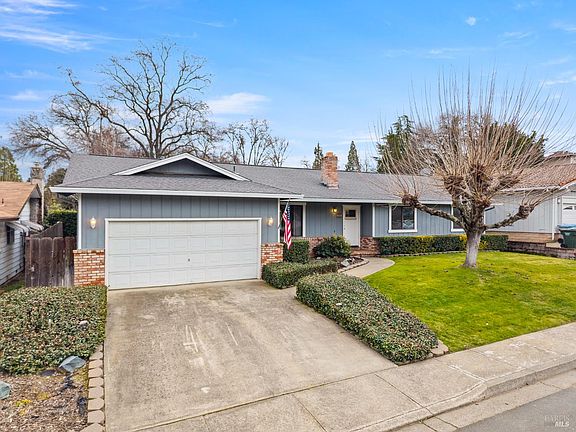 2nd image of 2426 Giselman Street