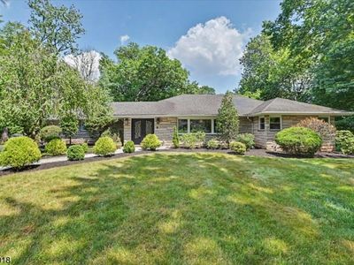 1459 Dunn Pkwy, Mountainside, NJ, 07092