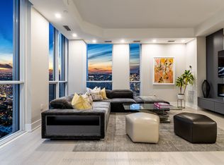 1 Yorkville Ave #5405, Toronto, ON M4W