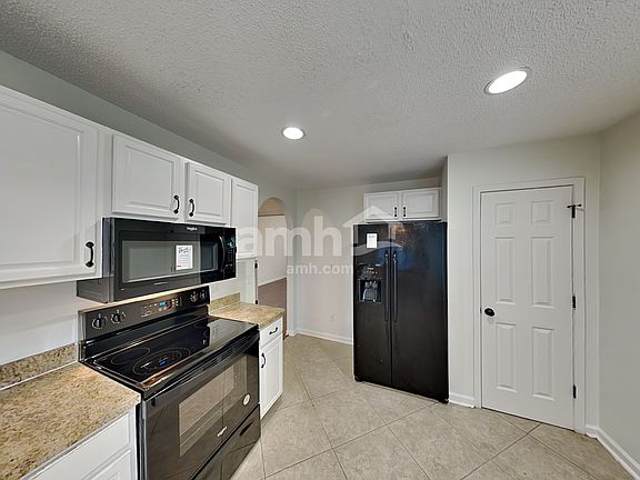 4th image of 8169 Glasgow Ct