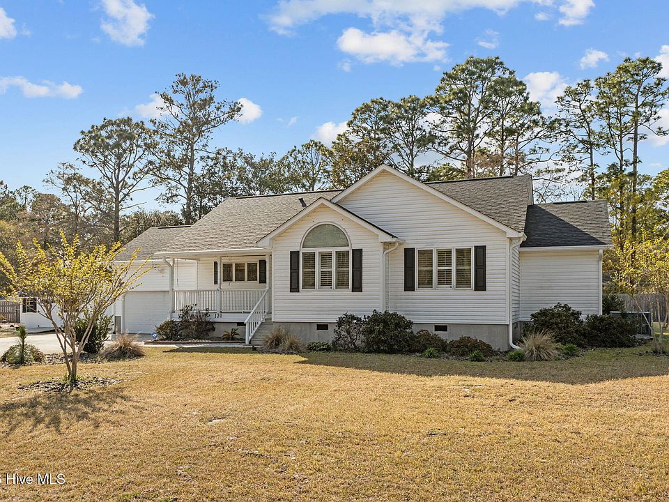 1st image of 120 Robin Crescent