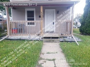 1003 Tuscarora St #2, Windsor, ON N9A3N4