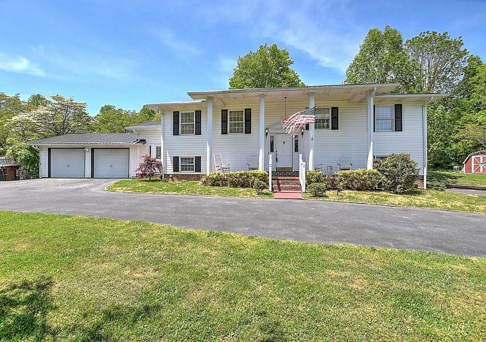 1st image of 134 Milligan View Dr