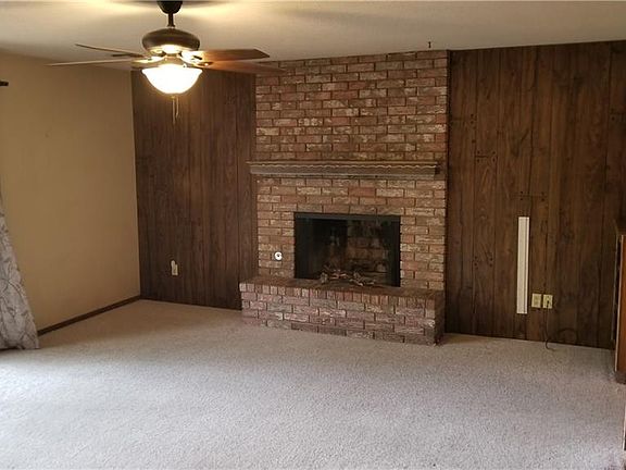 5th image of 8036 NW 19th St