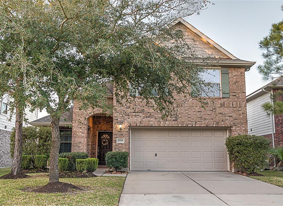 1st image of 16618 Whitaker Creek Dr